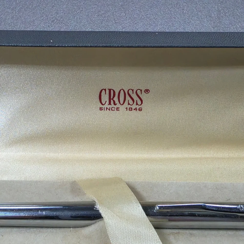 Cross Century Fountain Pen Chrome Vintage Gold Nib M with Box